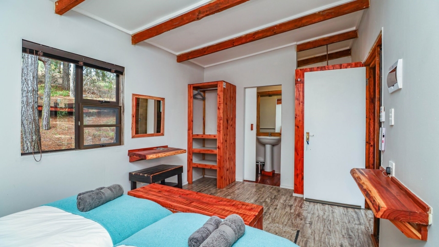 Commercial Property for Sale in Rondevlei Western Cape